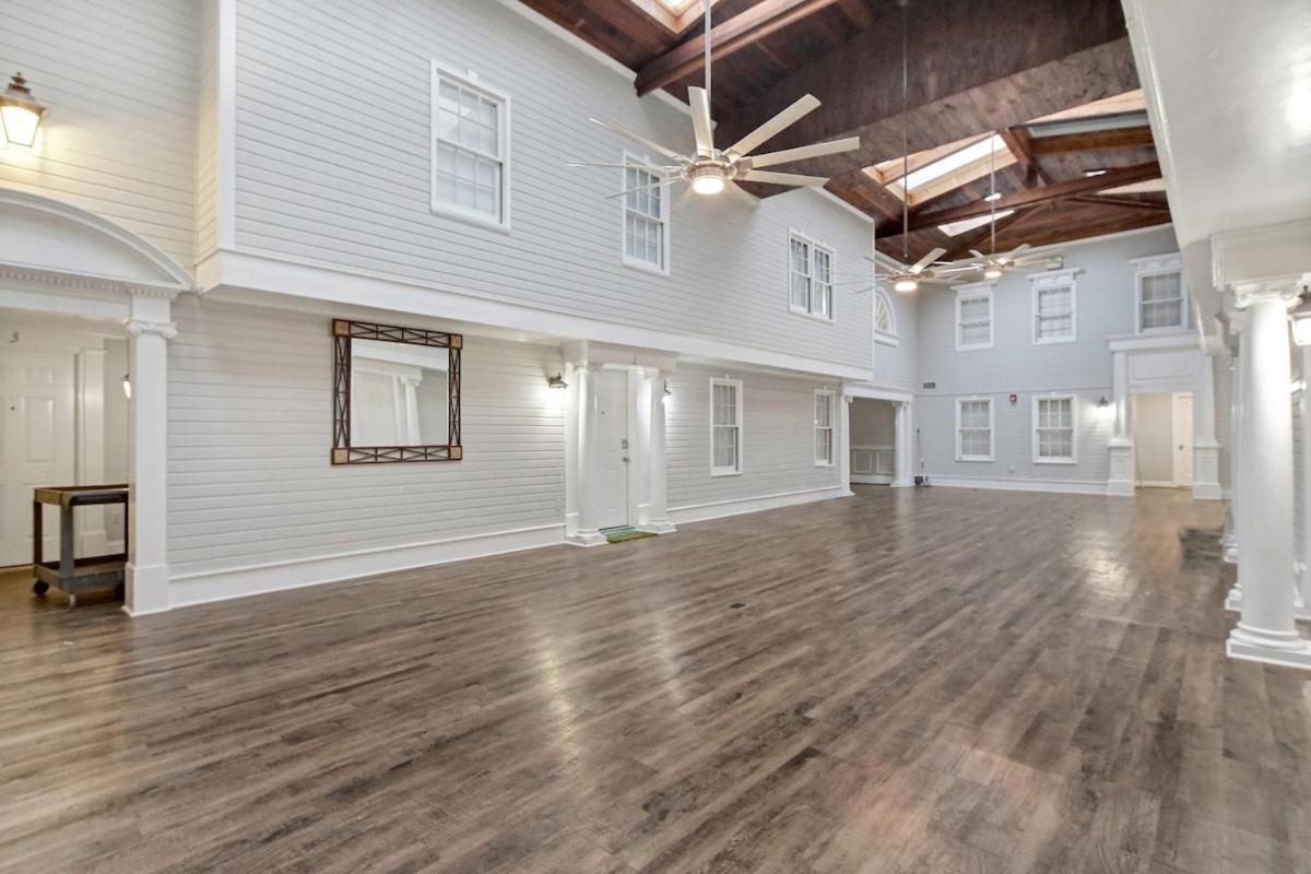 Eagle Exec Loft In Downtown Statesboro Lägenhet Exteriör bild